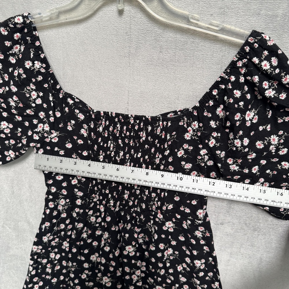 Forever 21 Dress Womens Small Black Floral Smocked Puff Sleeve Mini Fit Flare - Picture 5 of 6